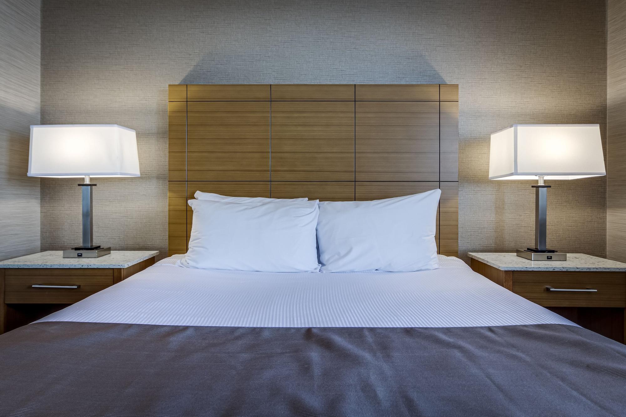 Monte Carlo Inn Vaughan Suites Dış mekan fotoğraf