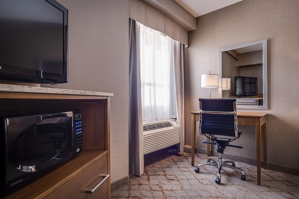 Monte Carlo Inn Vaughan Suites Dış mekan fotoğraf