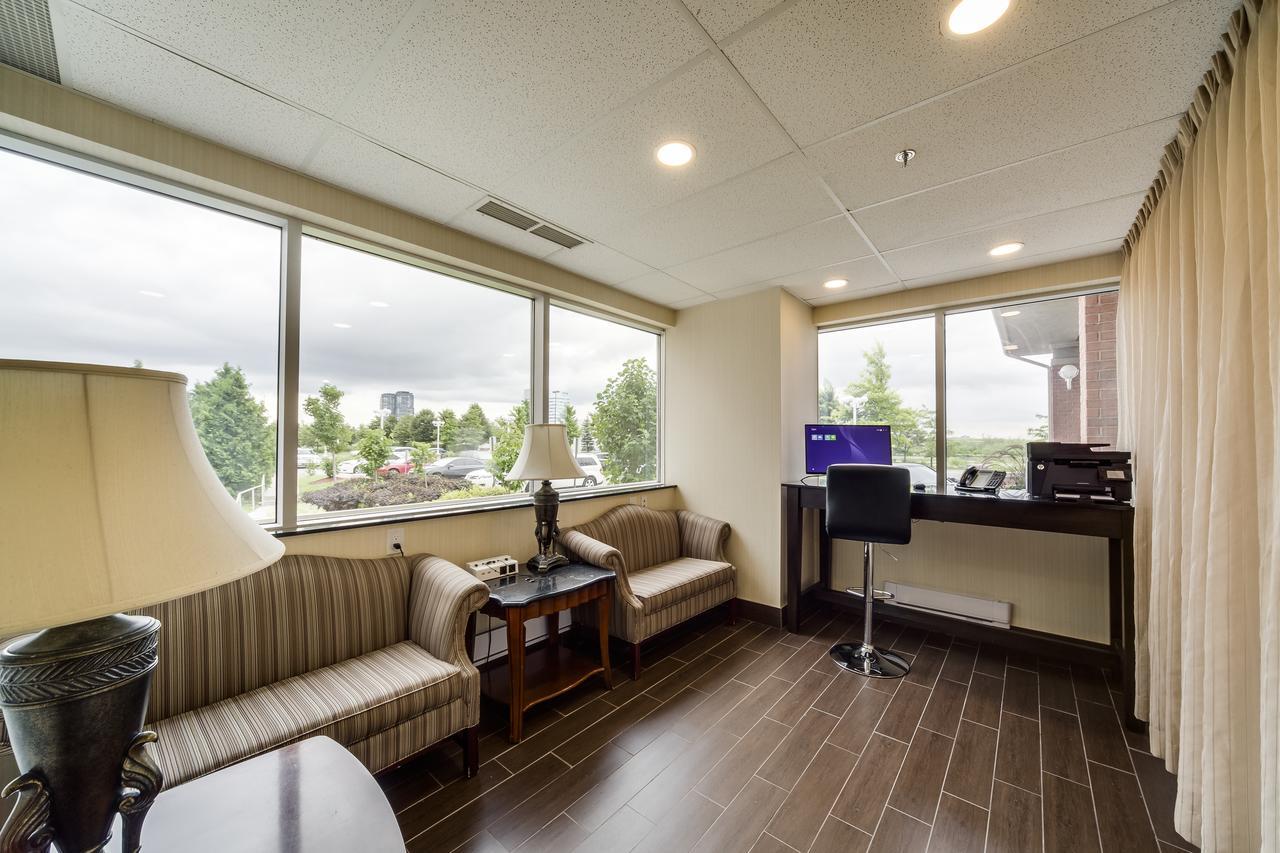 Monte Carlo Inn Vaughan Suites Dış mekan fotoğraf