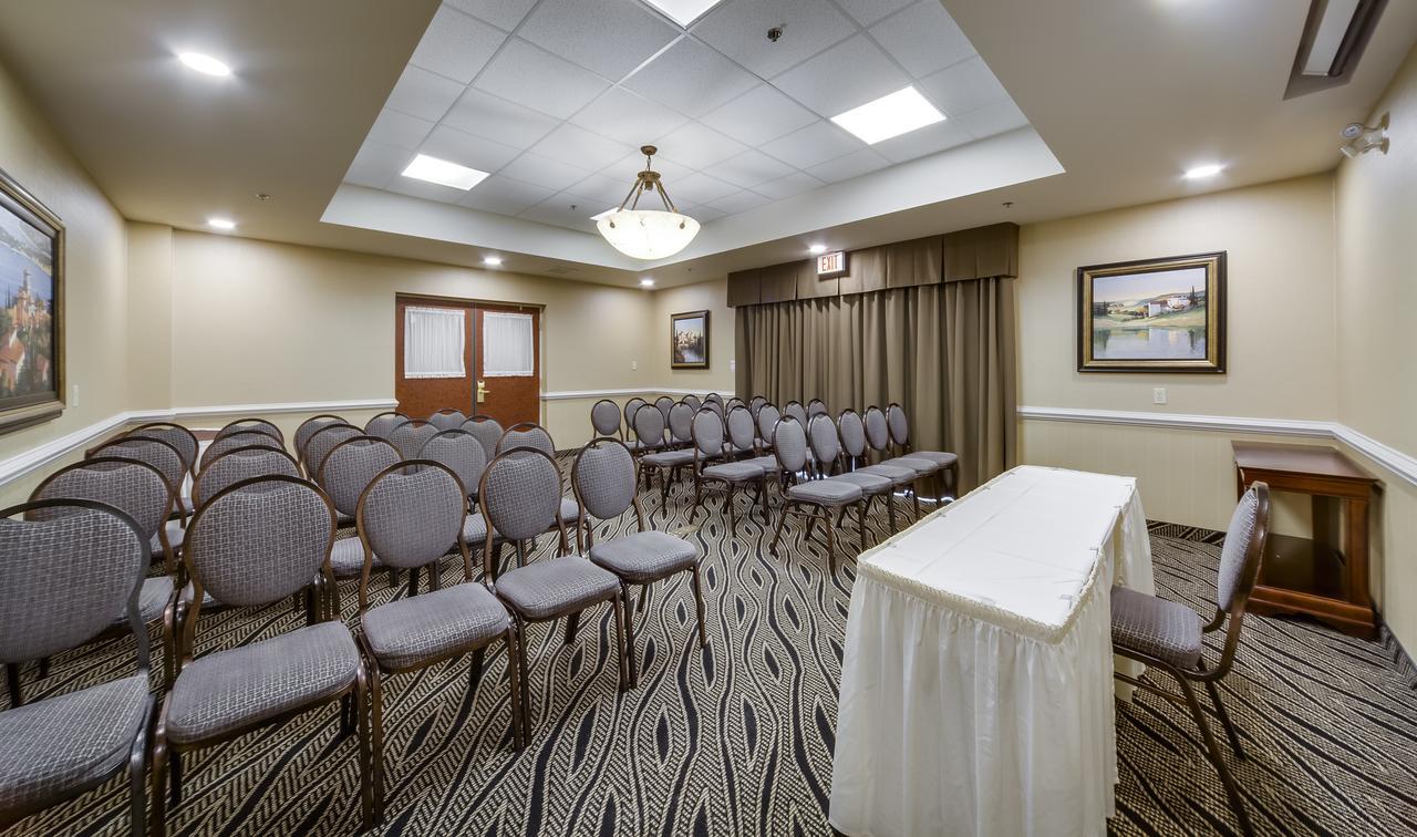 Monte Carlo Inn Vaughan Suites Dış mekan fotoğraf