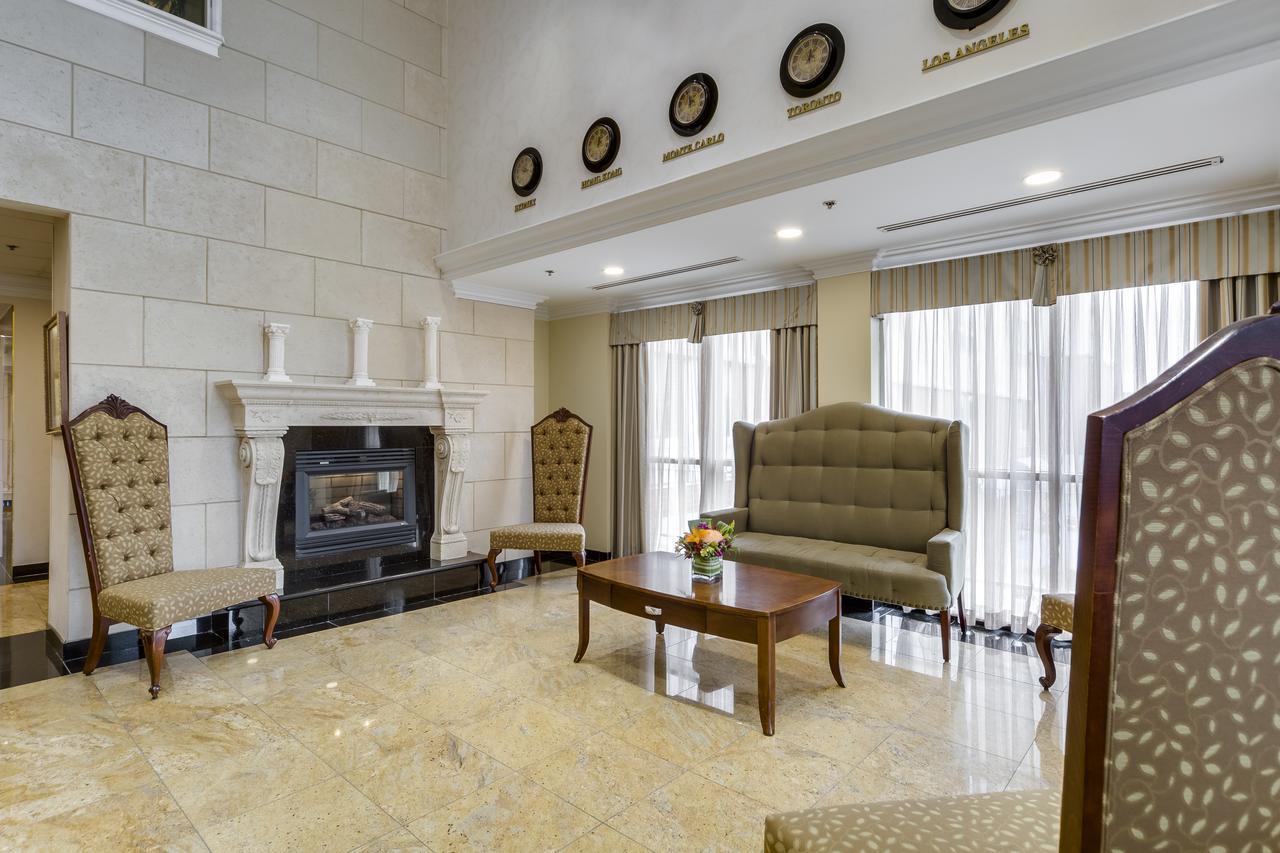 Monte Carlo Inn Vaughan Suites Dış mekan fotoğraf