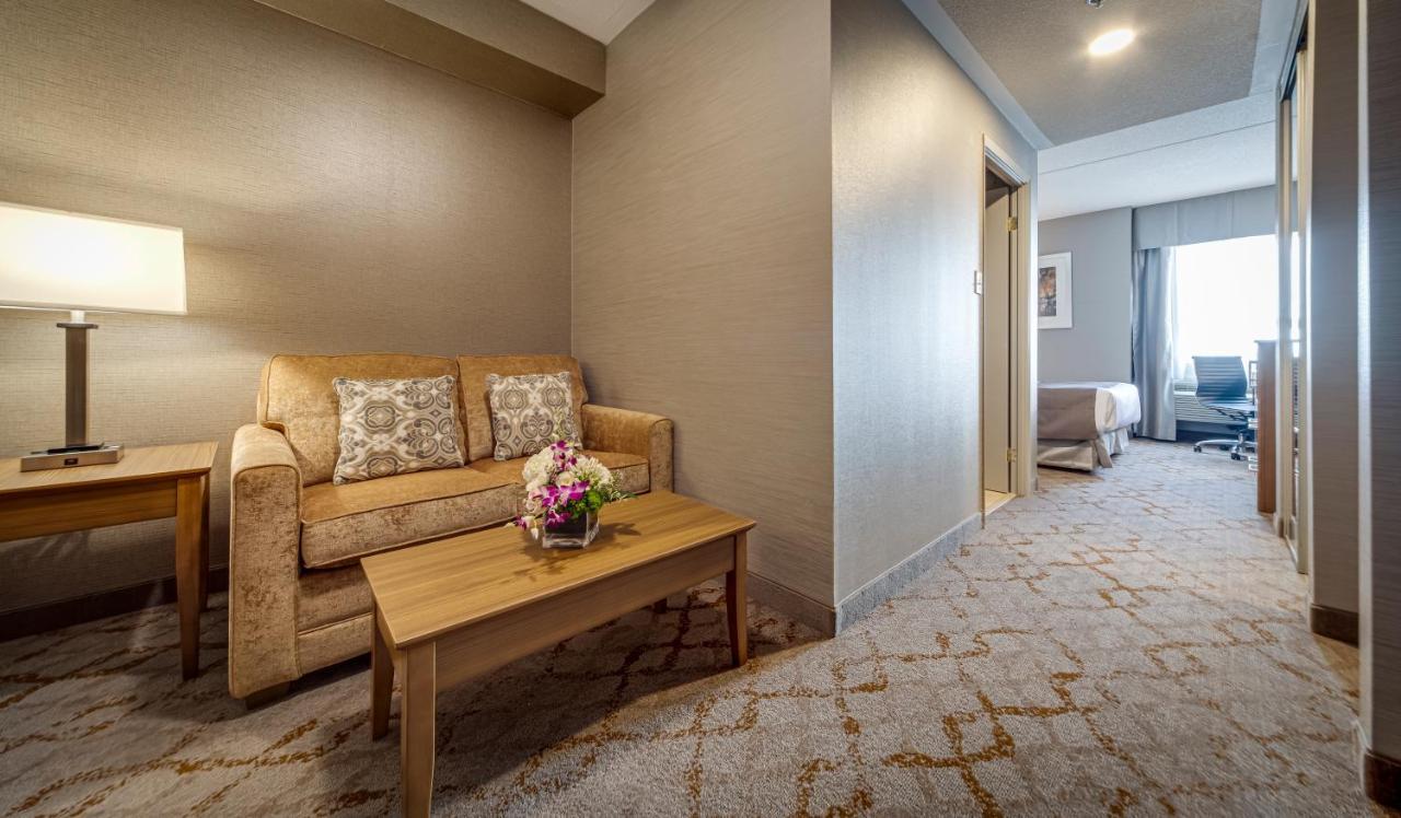 Monte Carlo Inn Vaughan Suites Dış mekan fotoğraf