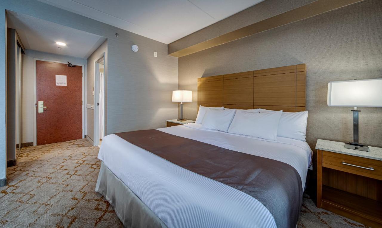 Monte Carlo Inn Vaughan Suites Dış mekan fotoğraf