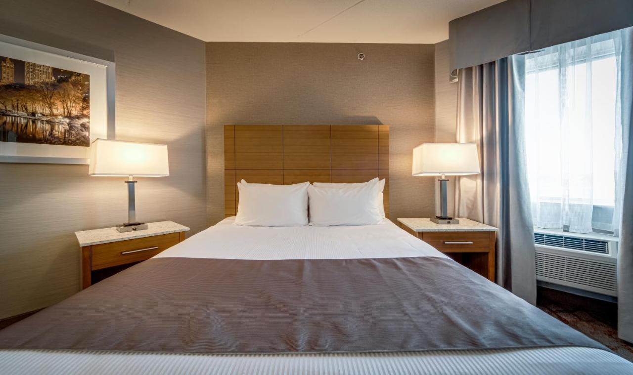 Monte Carlo Inn Vaughan Suites Dış mekan fotoğraf